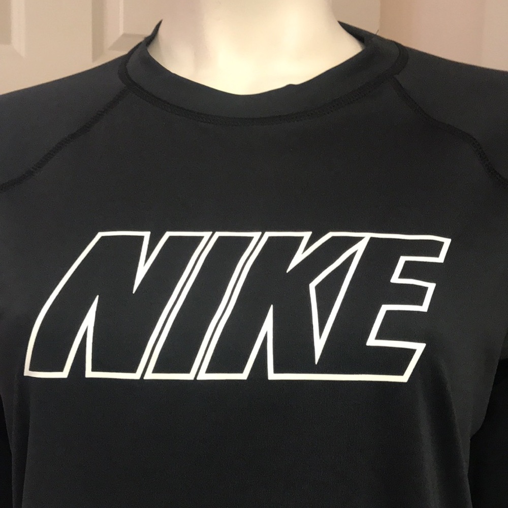 Nike Athletic/Athleisure/Swim L/S Tee, NWT! - Picture 2 of 8